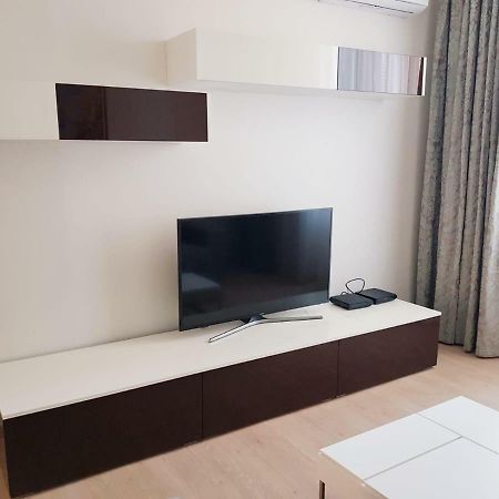 Charming Apartment On The Boarder Of Monaco Бюсолей Екстериор снимка