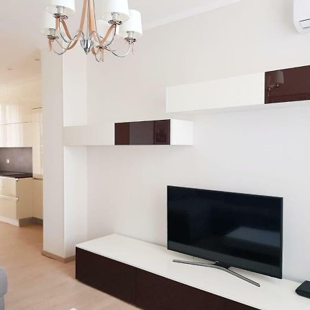 Charming Apartment On The Boarder Of Monaco Бюсолей Екстериор снимка