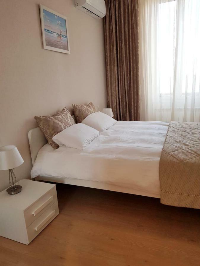 Charming Apartment On The Boarder Of Monaco Бюсолей Екстериор снимка