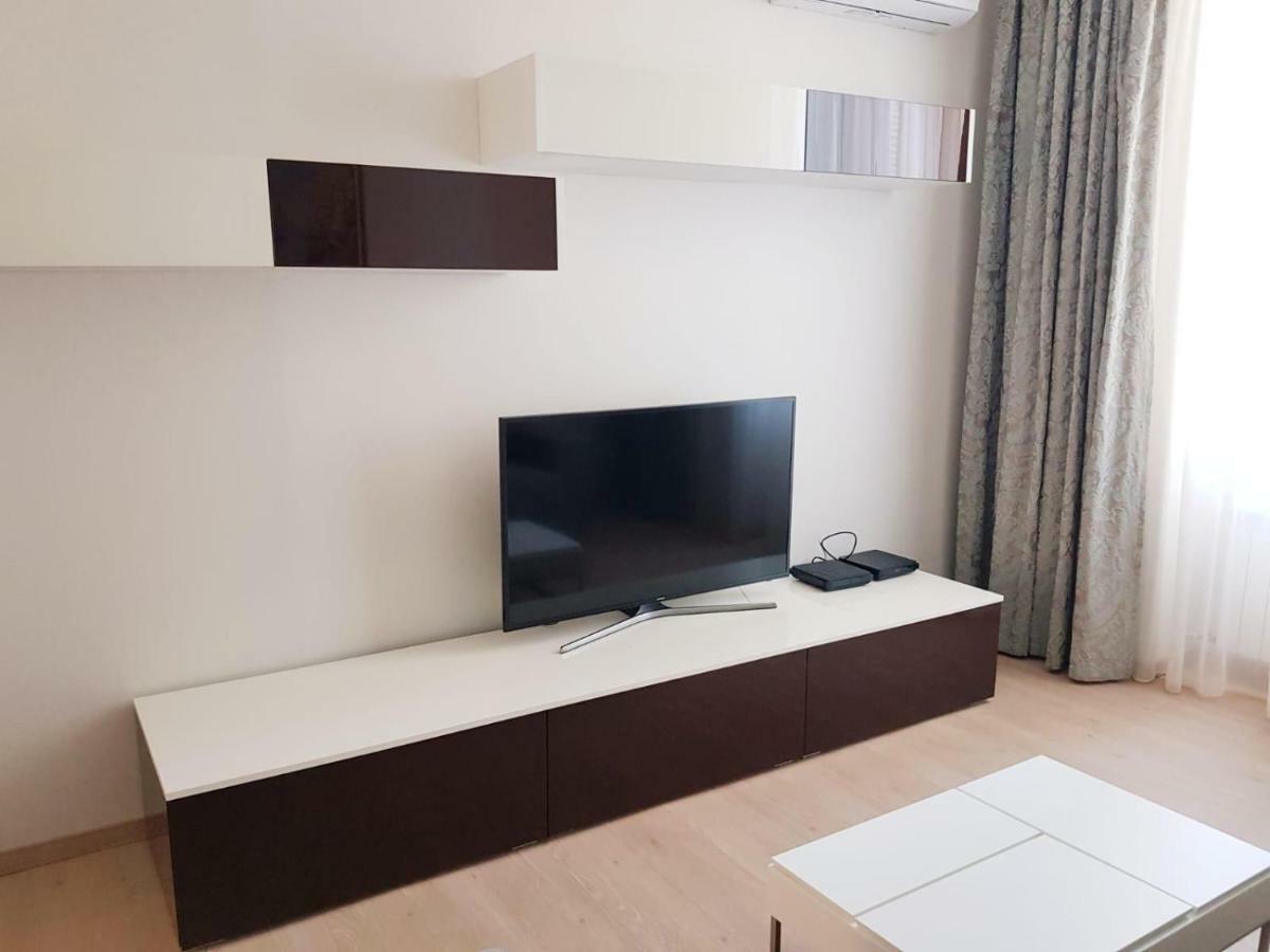 Charming Apartment On The Boarder Of Monaco Бюсолей Екстериор снимка